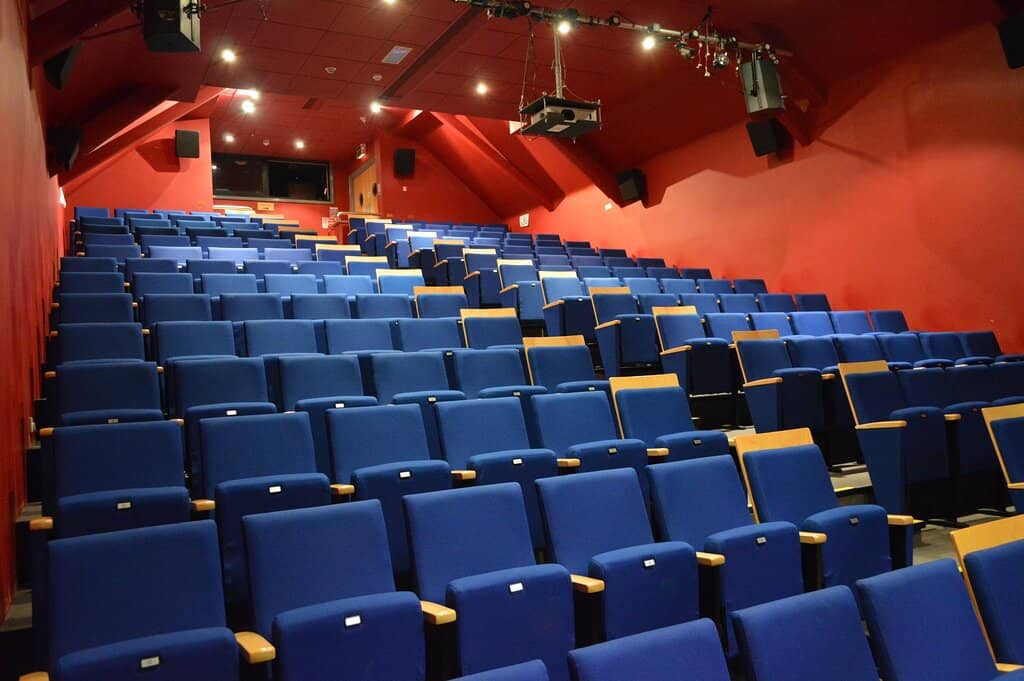 Live Screenings & Films
