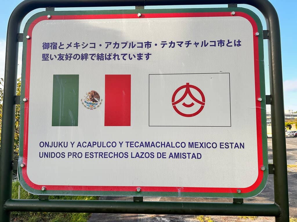 Clean Sands & Clear Waters