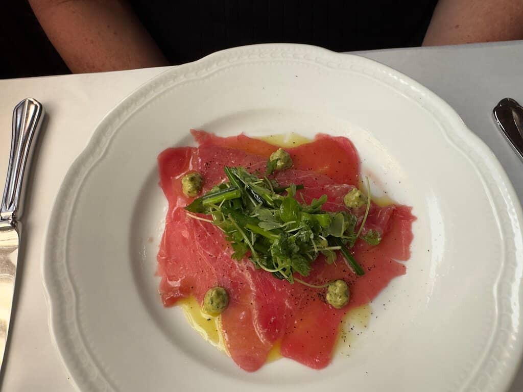 Cozy & Quaint Atmosphere