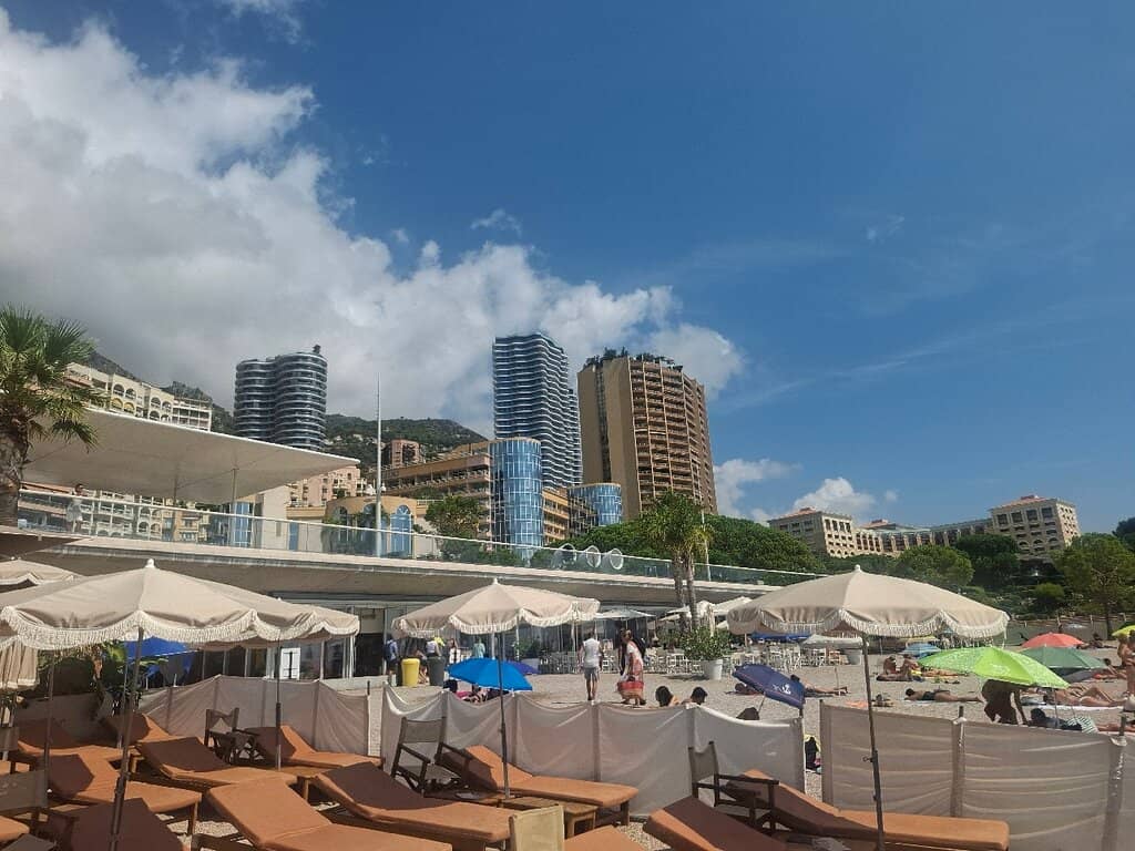 Warm & Welcoming Service