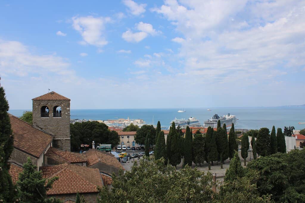 Historical Weapons Museum