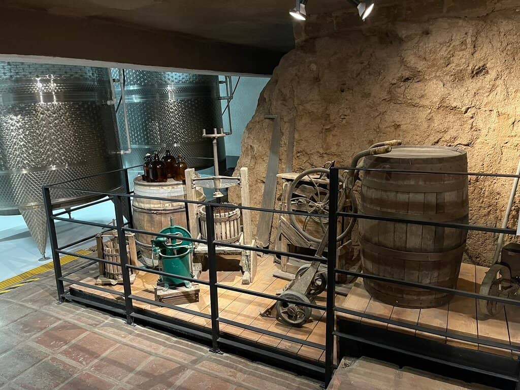 Scenic Views and Ambiance