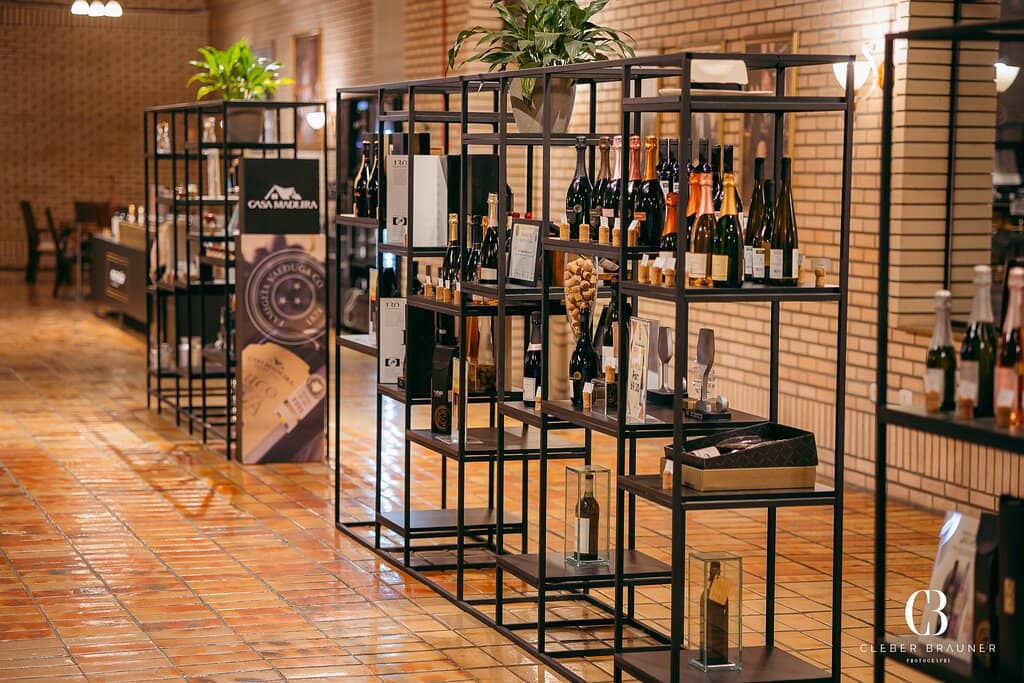 130 Blanc de Blancs Sparkling Wine