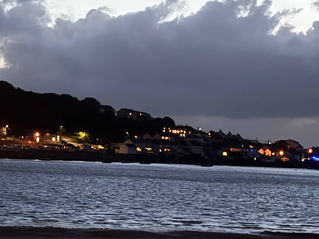 Dog-Friendly Beachside Gem