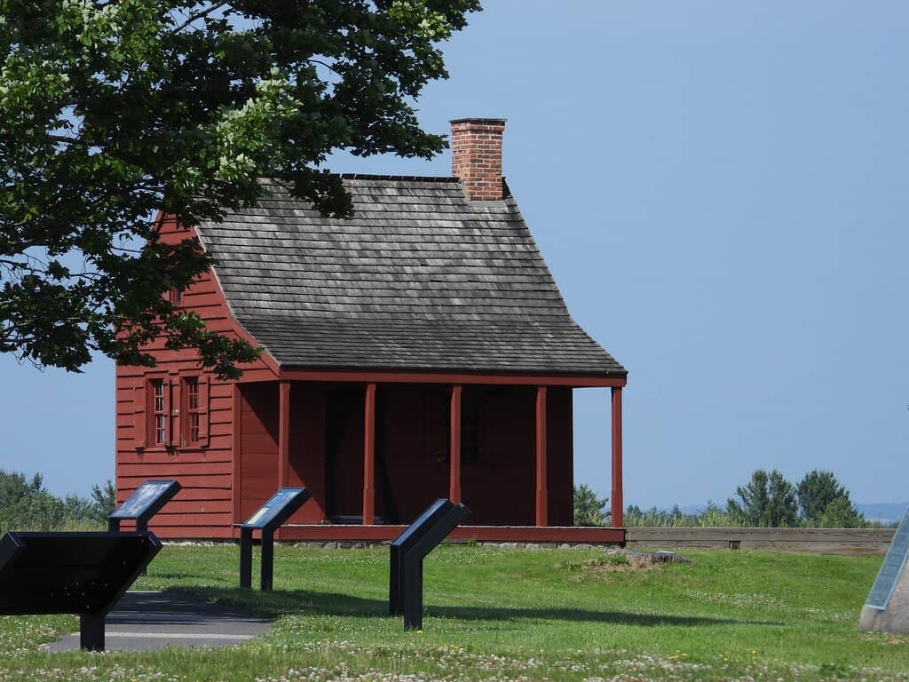 Neilson House