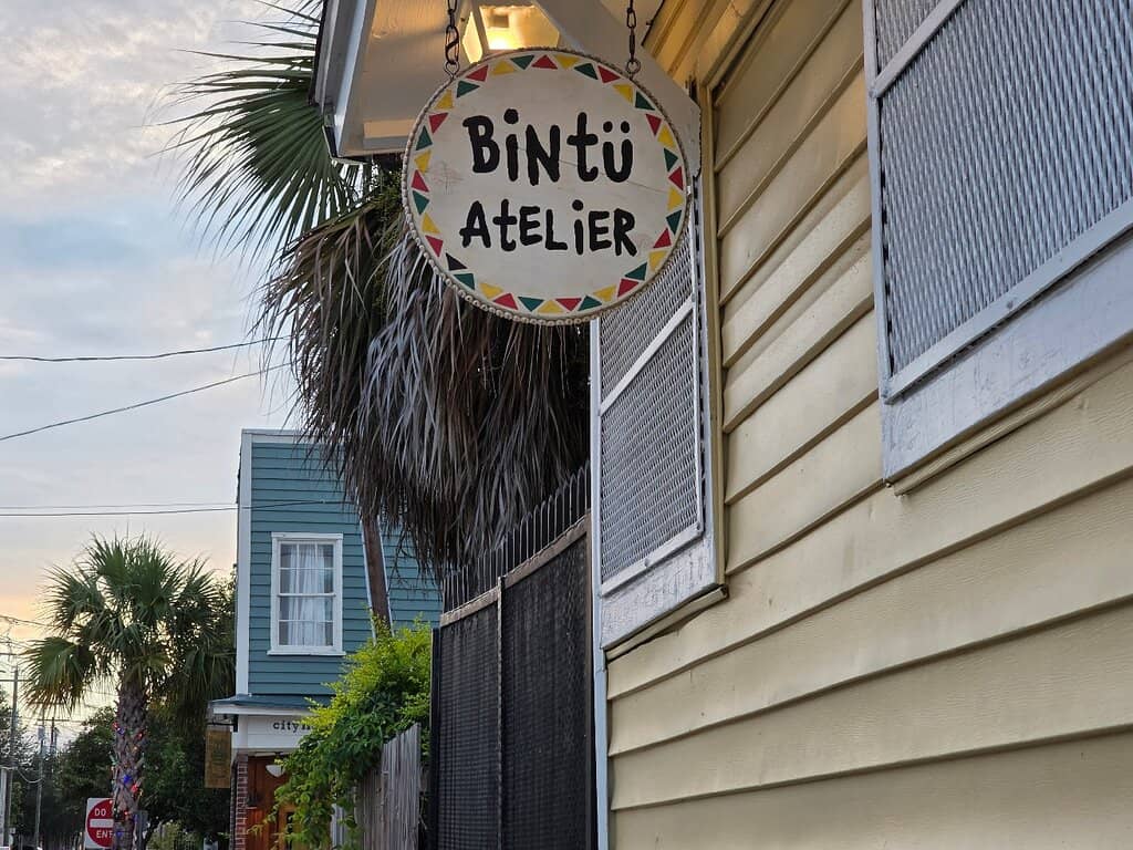 Cozy & Intimate Atmosphere