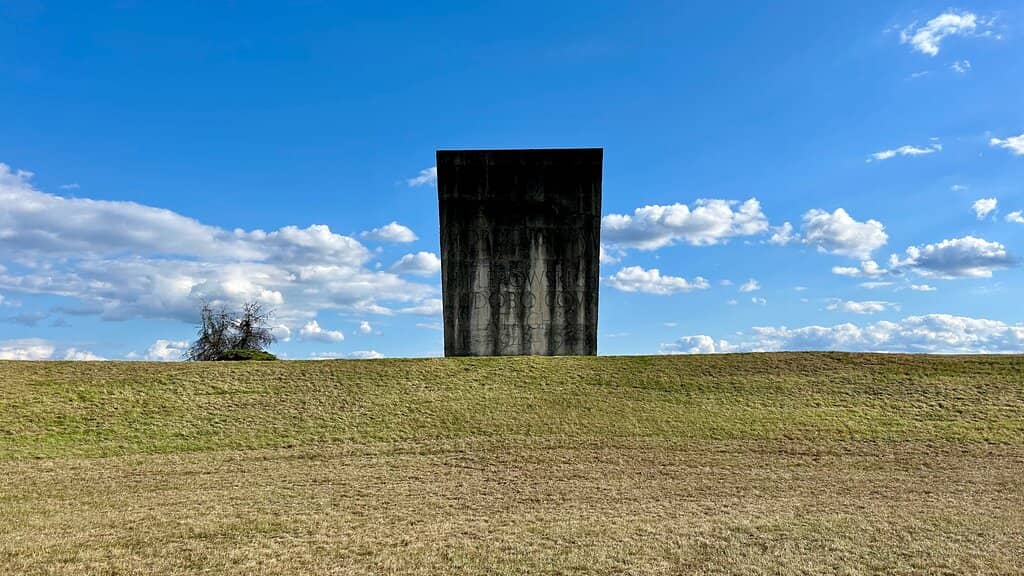 Monument at Earth Fort