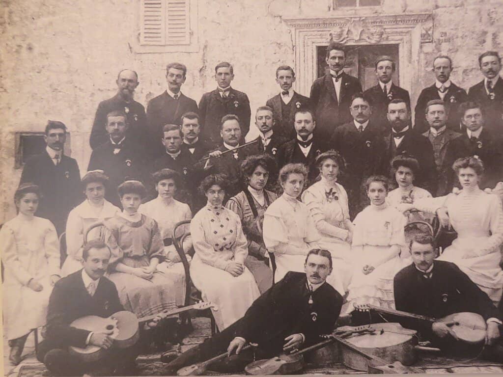 19th-Century Cultural Life