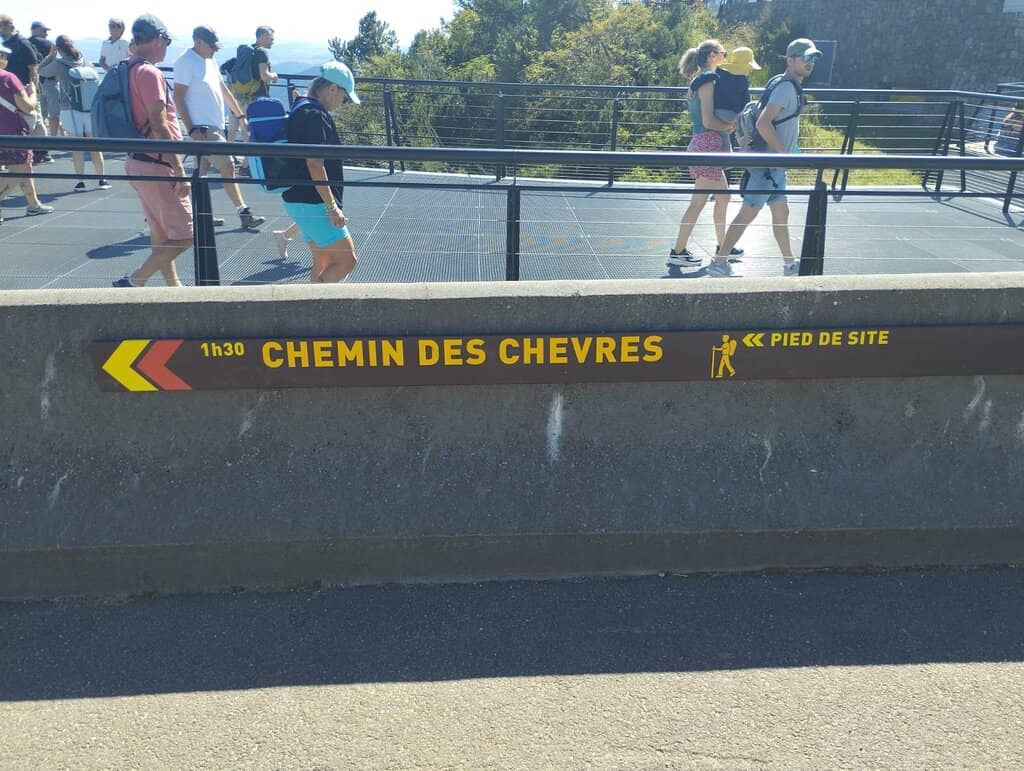 Chemin des Muletiers Hike