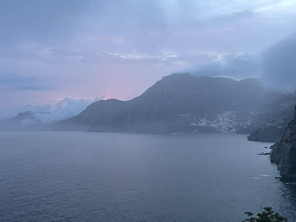 Praia do Buraco