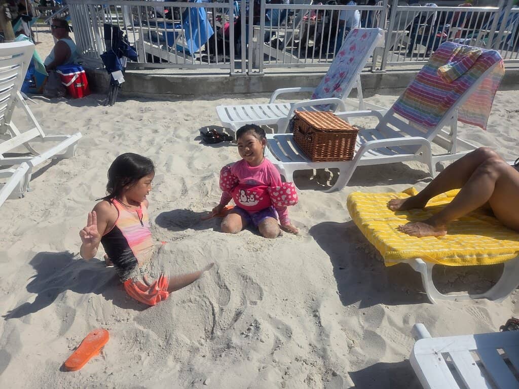 Kayaking the Weeki Wachee River