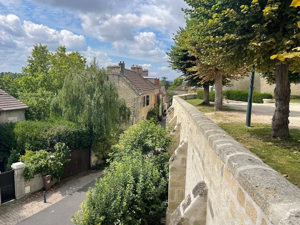 Vertical photo
