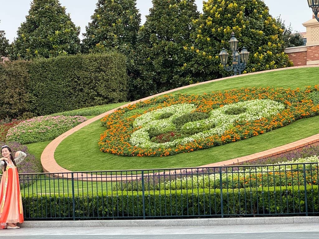 TRON Lightcycle Power Run