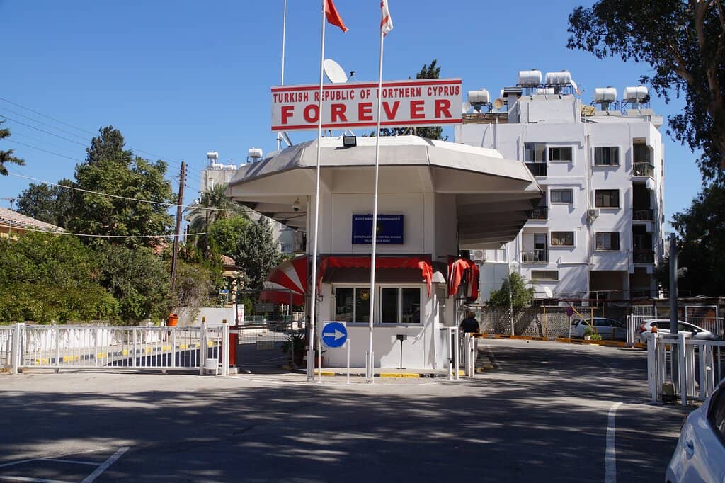 The Border Crossing Itself