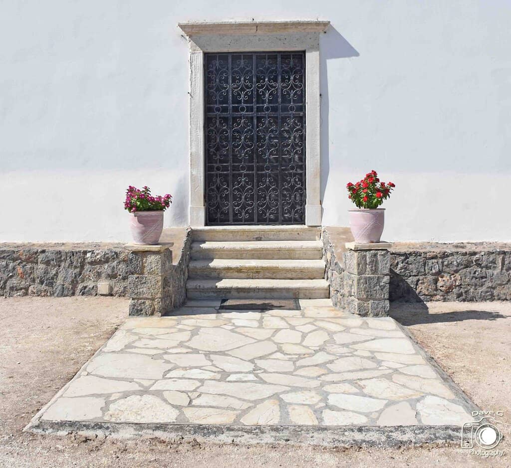 Tranquil Bay Setting