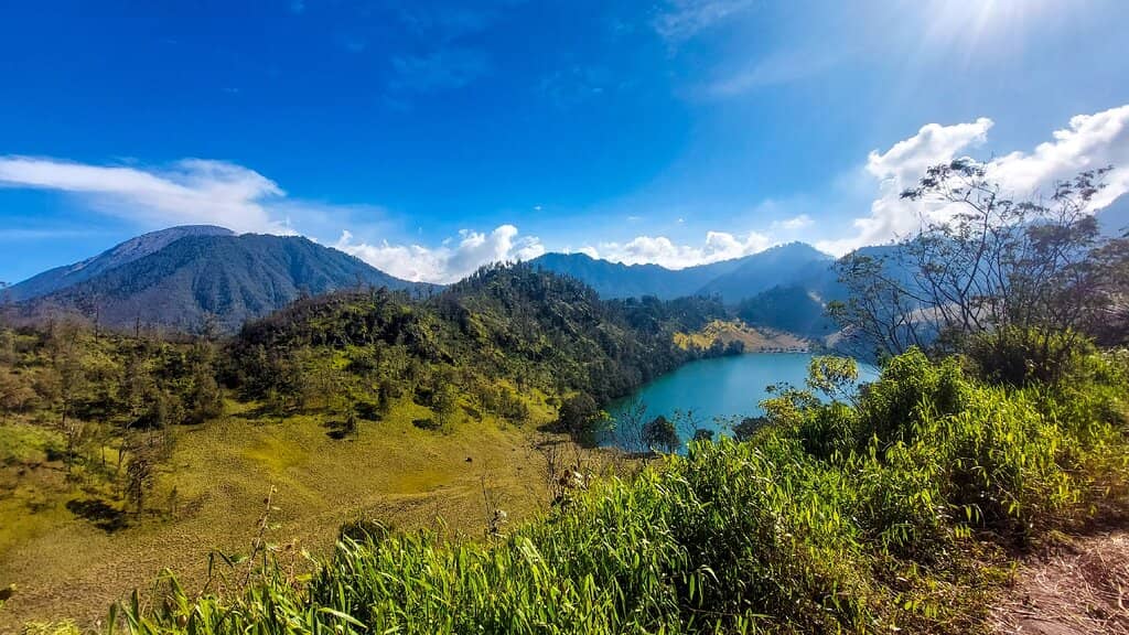 Tanjakan Cinta (Love's Ascent)