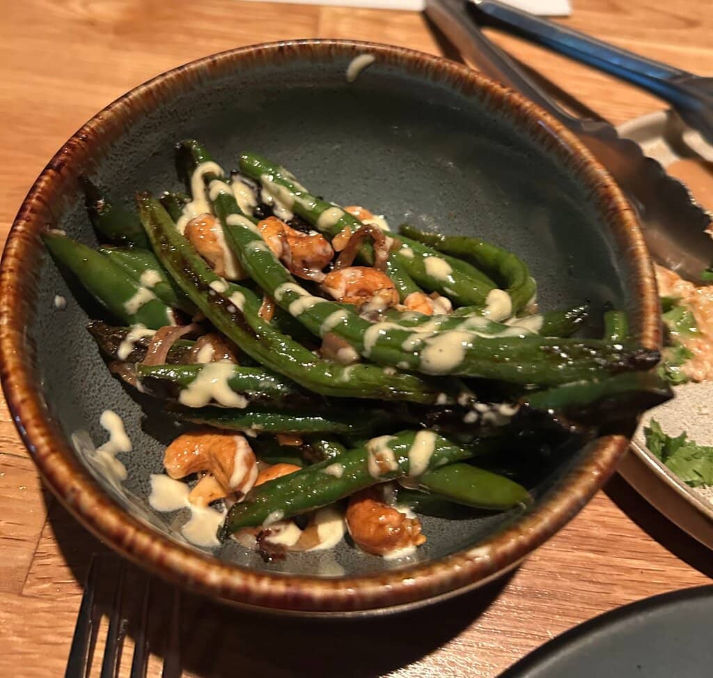 Vibrant Atmosphere & Cocktails