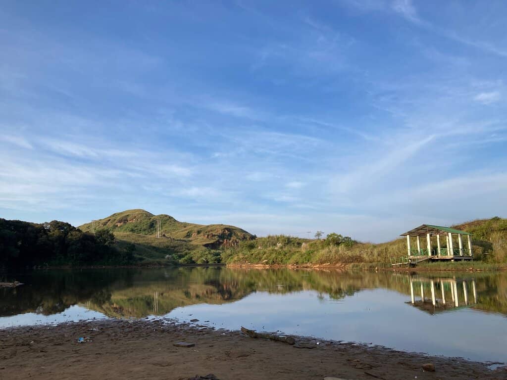 Crystal-Clear Aquamarine Pools