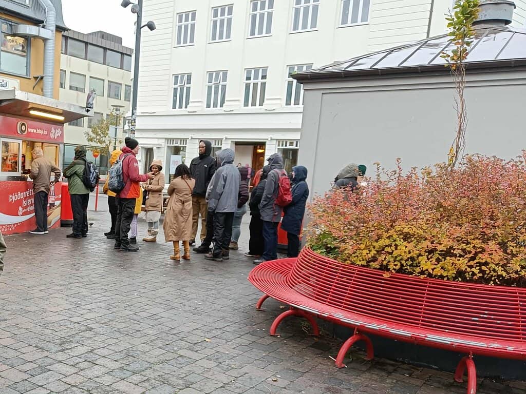 Celebrity & Local Favorite