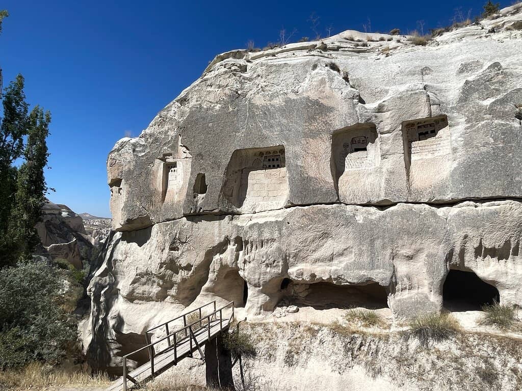 Hidden Grave Compartments