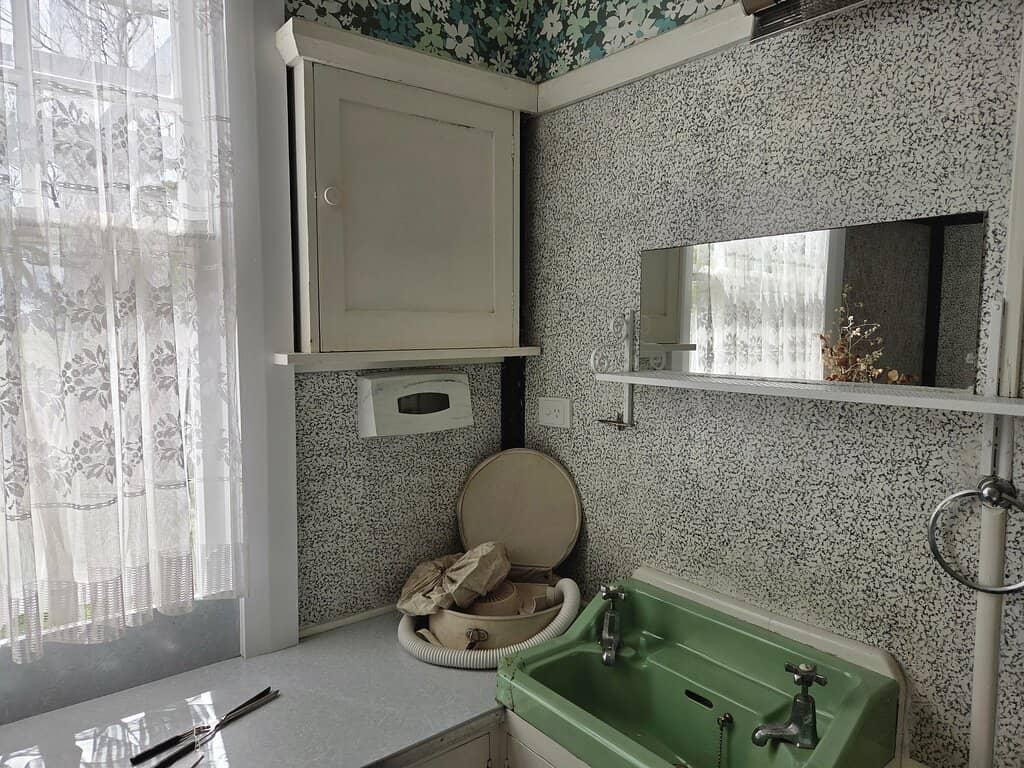 Dame Enid's Wardrobe