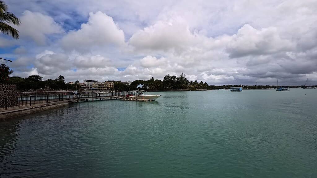 Seaside Strolls & Sunsets