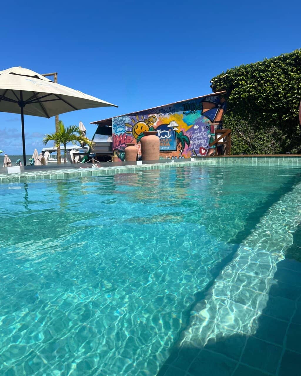 Vibrant Beach Club Atmosphere