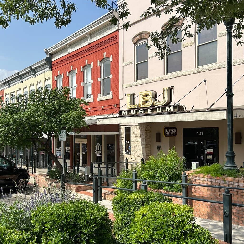 Presidential Connections