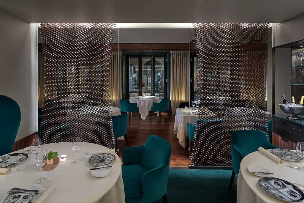 Elegant Atmosphere with Theatre-Style Kitchen