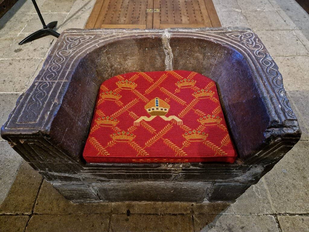 Frith Stool