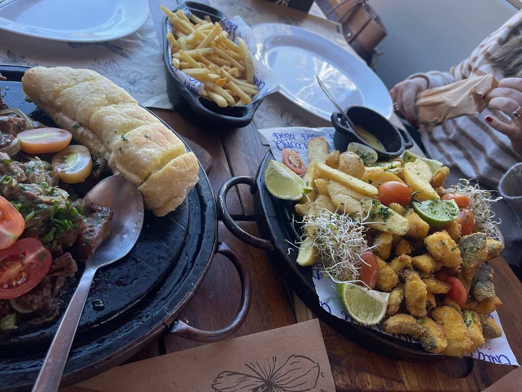 Pet-Friendly Dining Experience