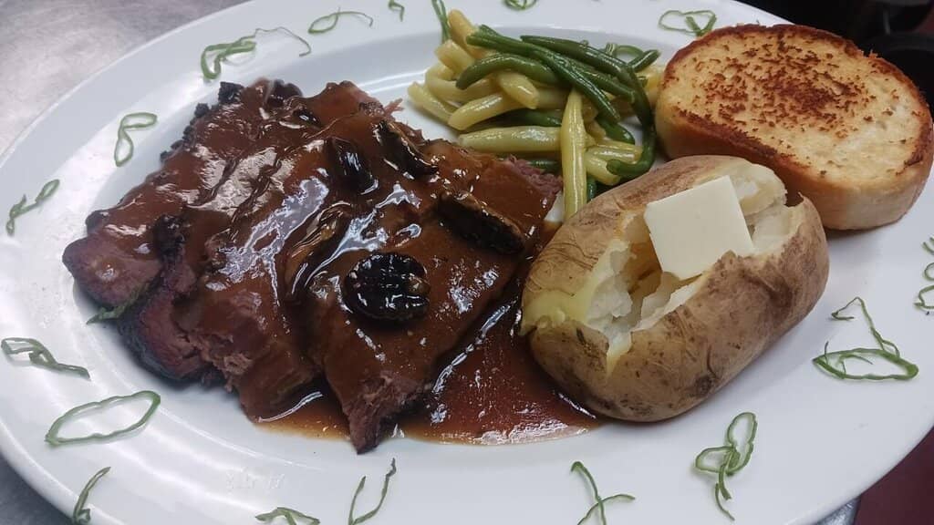 Scenic Views and Craft Cocktails