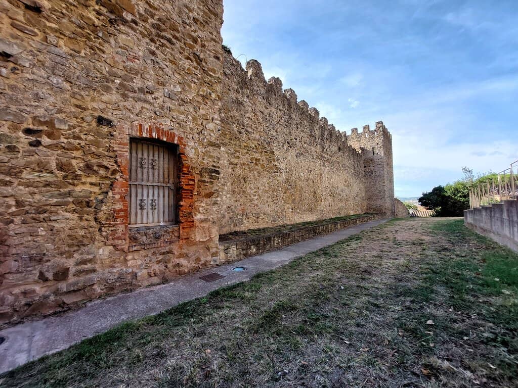 Castello Salvaterra Views
