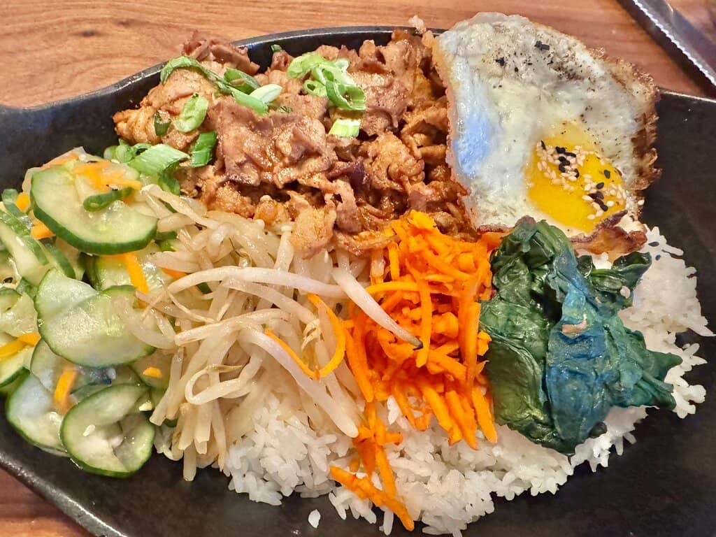 Relaxed, Cozy Atmosphere