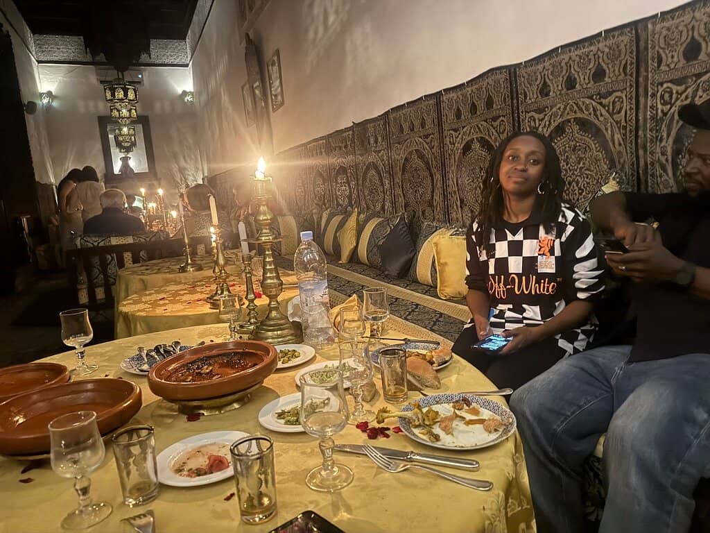 Romantic Ambiance with Live Entertainment