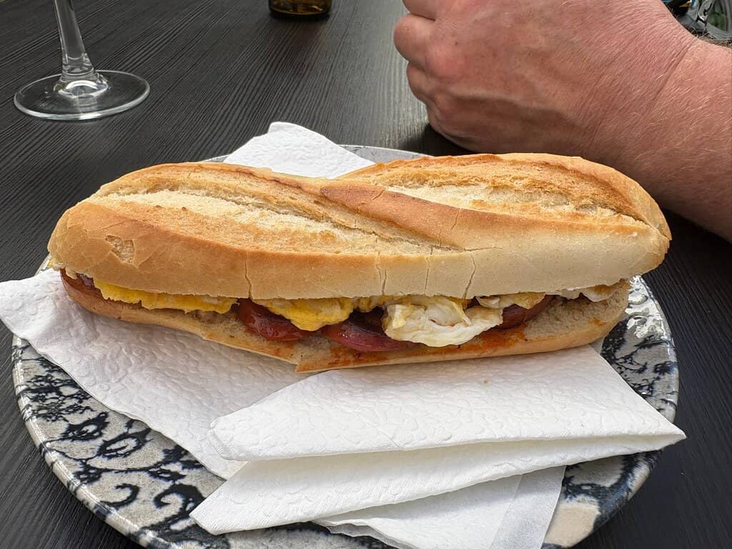 Legendary Apple Cake