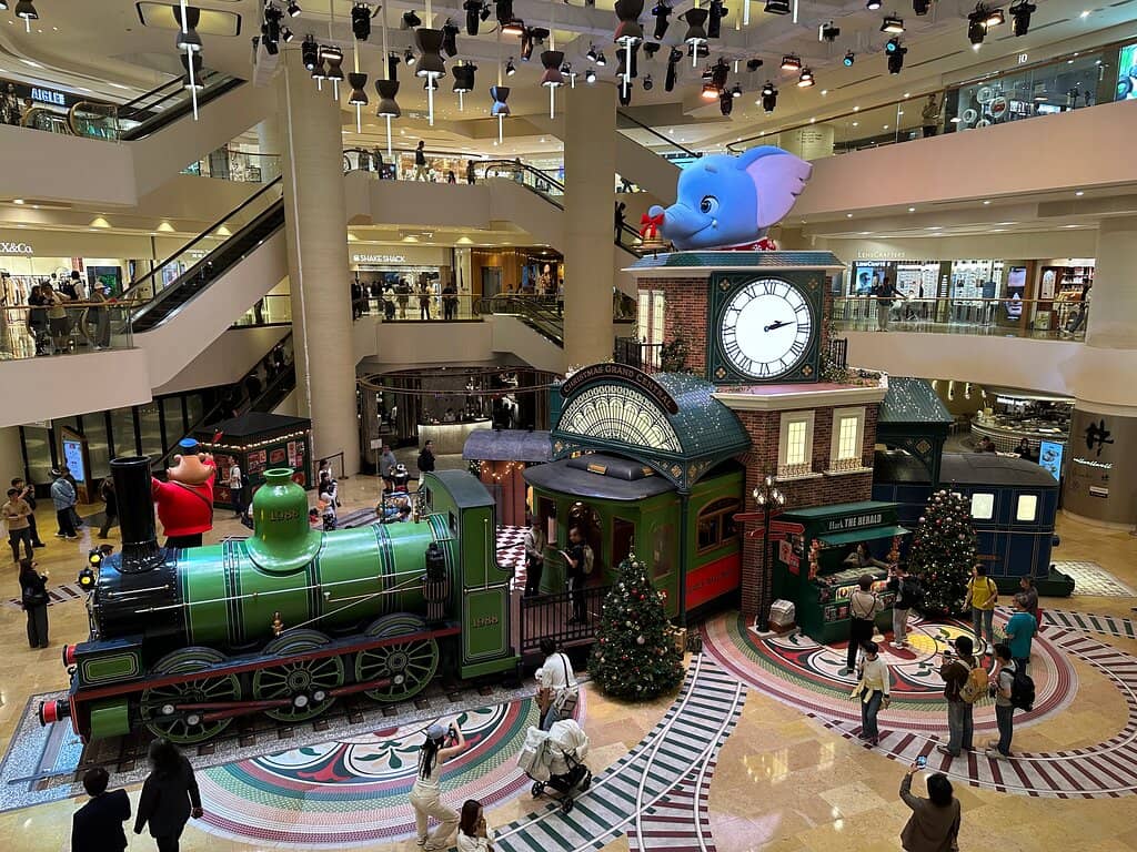 Direct Access to Hong Kong Park