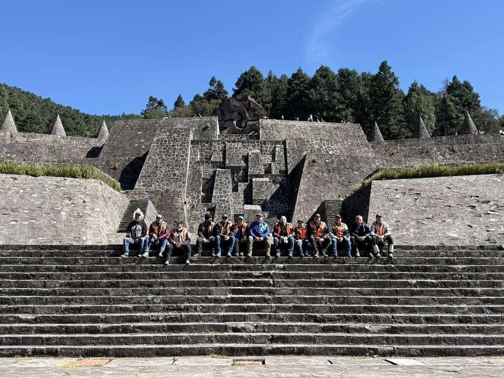 Panoramic Mountain Views