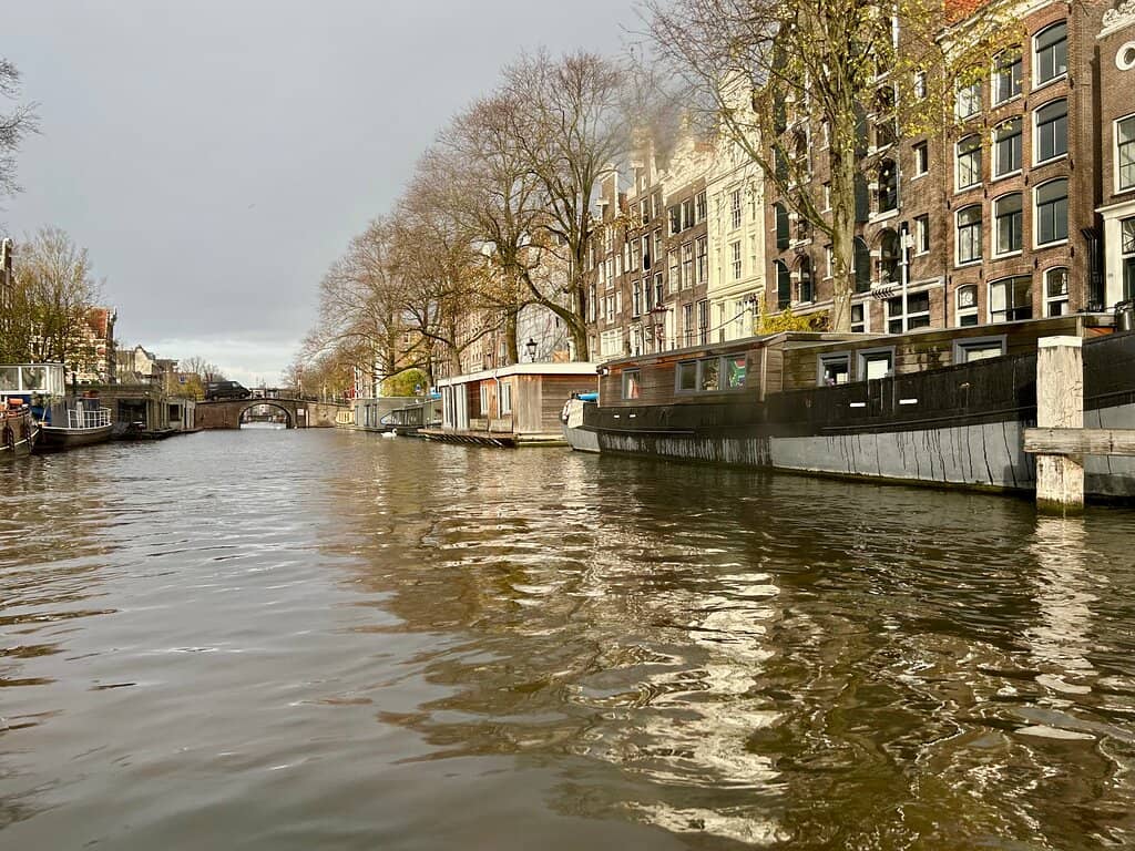 Themed Cruises (Wine & Cheese, Cookies)