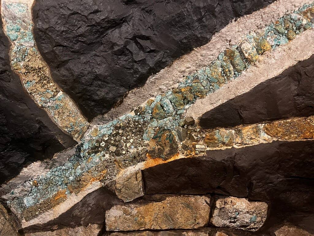 The Emerald Mine Replica