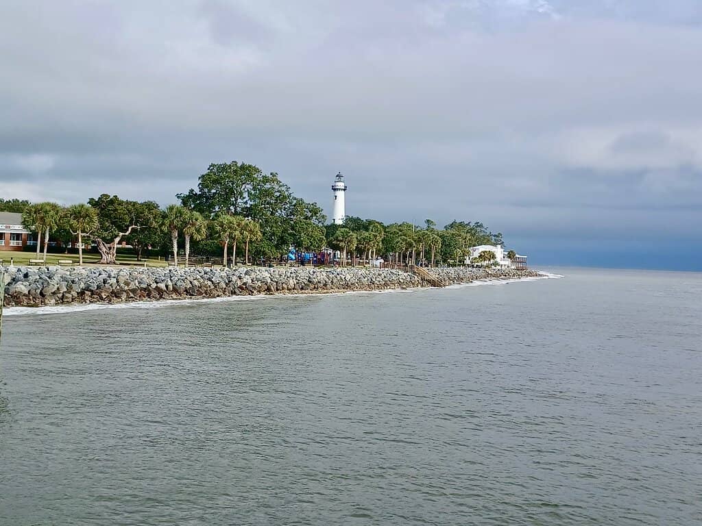 Rocky Shoreline Access