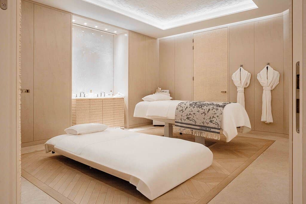 Signature Dior Treatments
