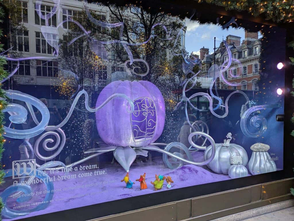 Ralph Lauren Christmas Pop-Up