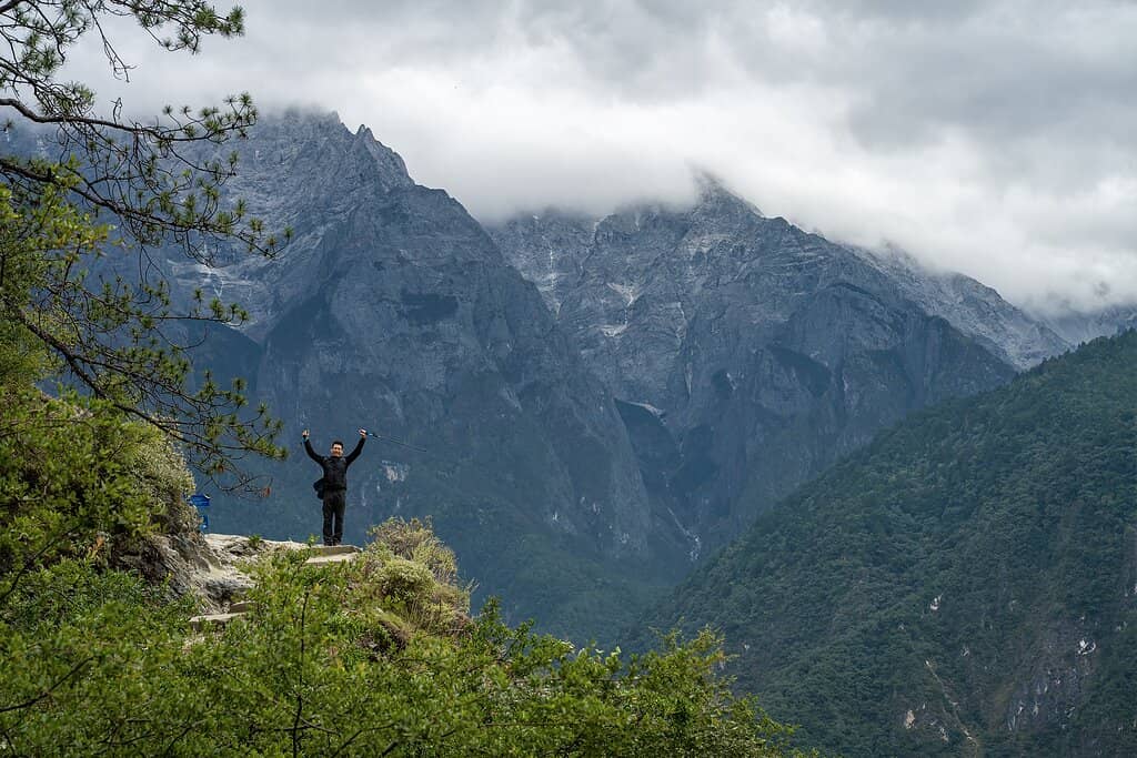 The '28 Bends' Trail
