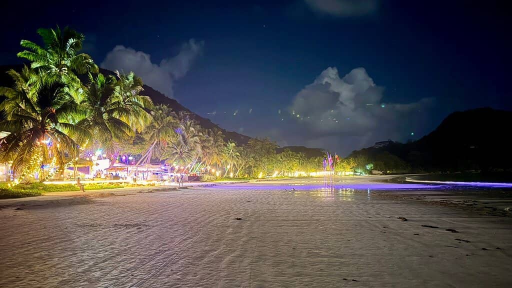 Leo's Bar & Takeaway