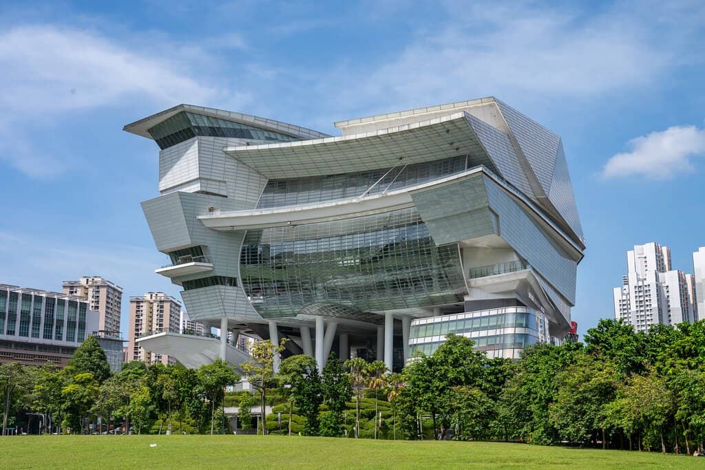 Diverse Dining Scene