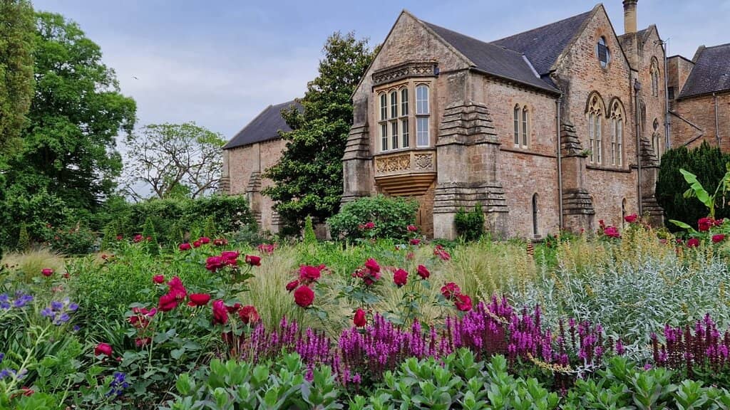 14 Acres of Gardens