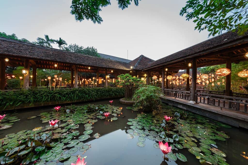 Lush Outdoor Ambiance