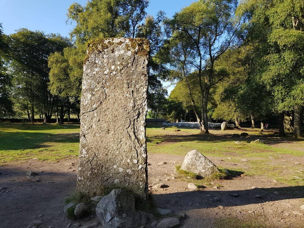 Passage Graves