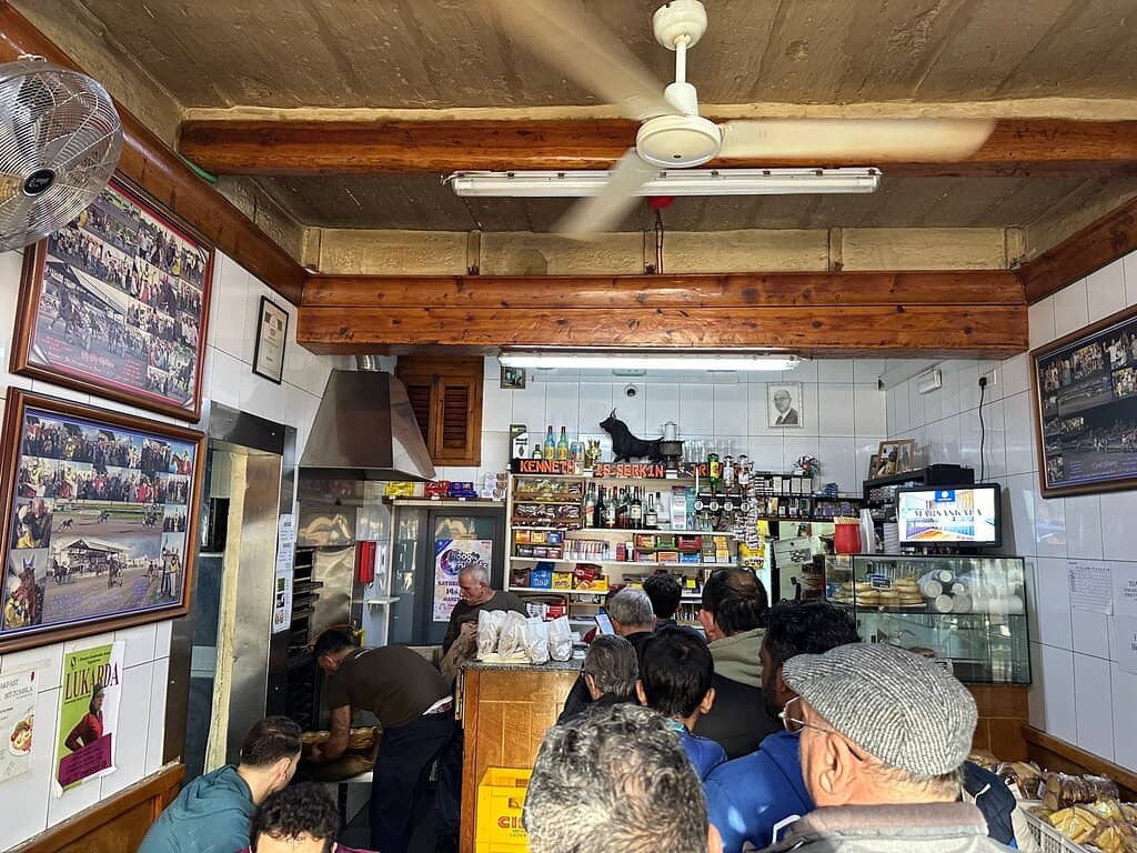 Outdoor Seating Ambiance